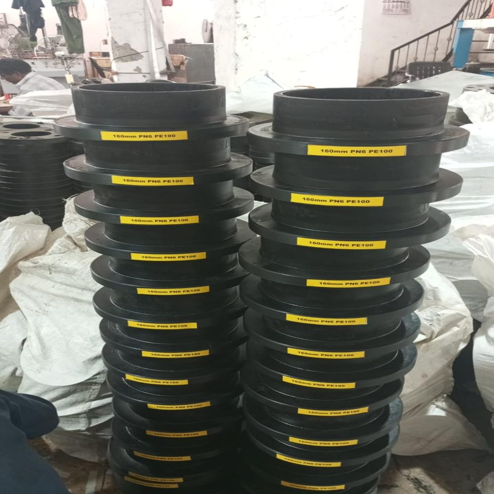 Hdpe Butt Fusion Pipe Fittings - Color: Black
