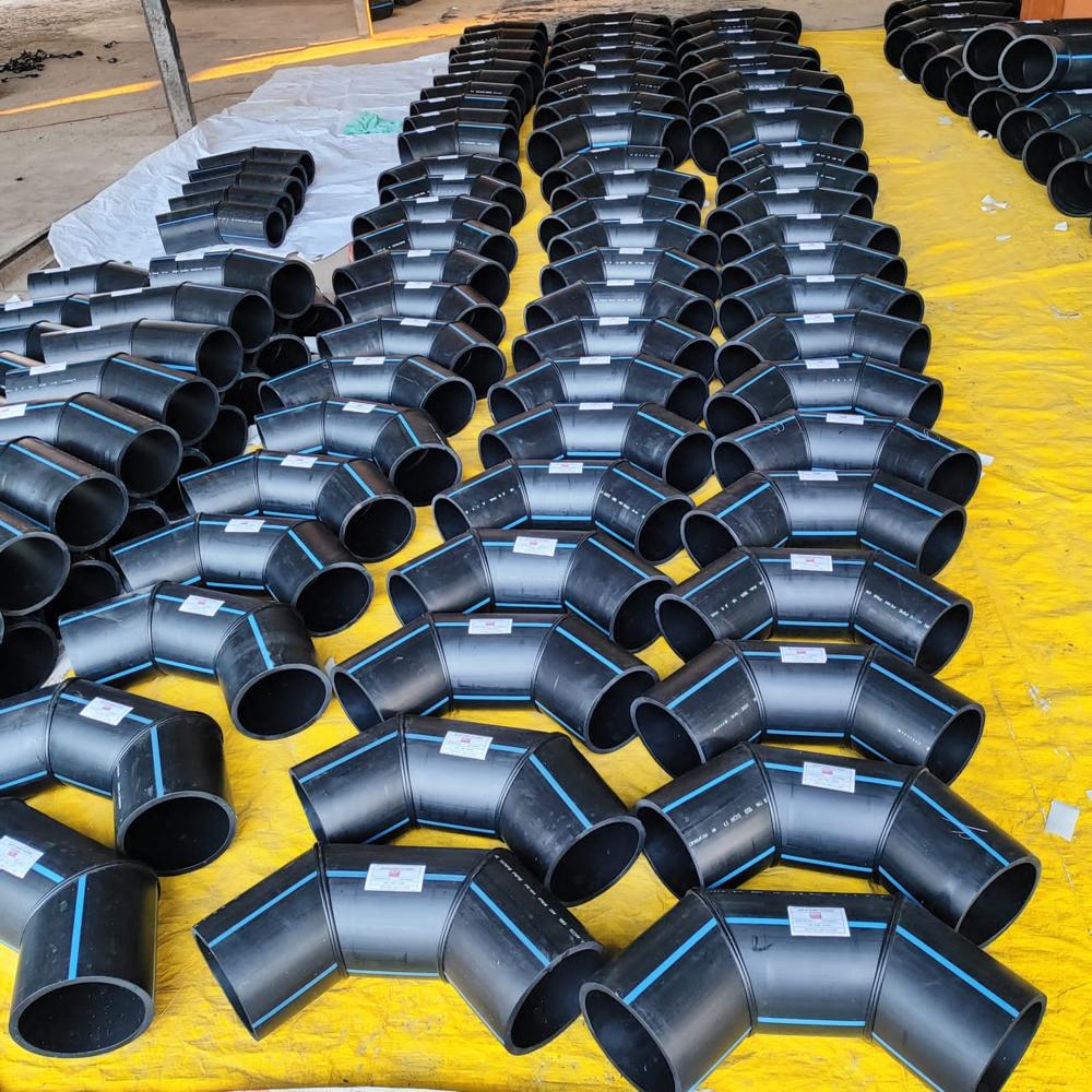 Hdpe Butt Fusion Pipe Fittings - Color: Black
