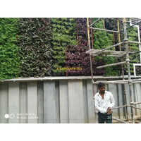 Green Vertical Garden Design Service