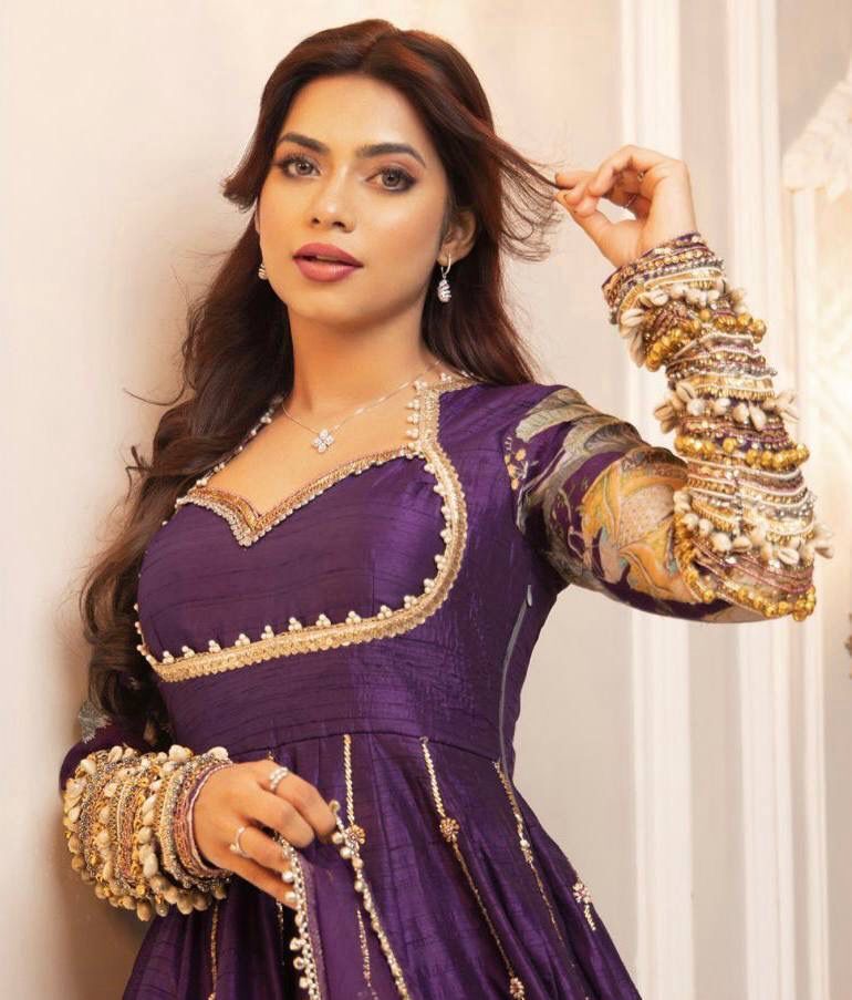 Gown With Dupatta - Bust Size: 42 Inch (In)
