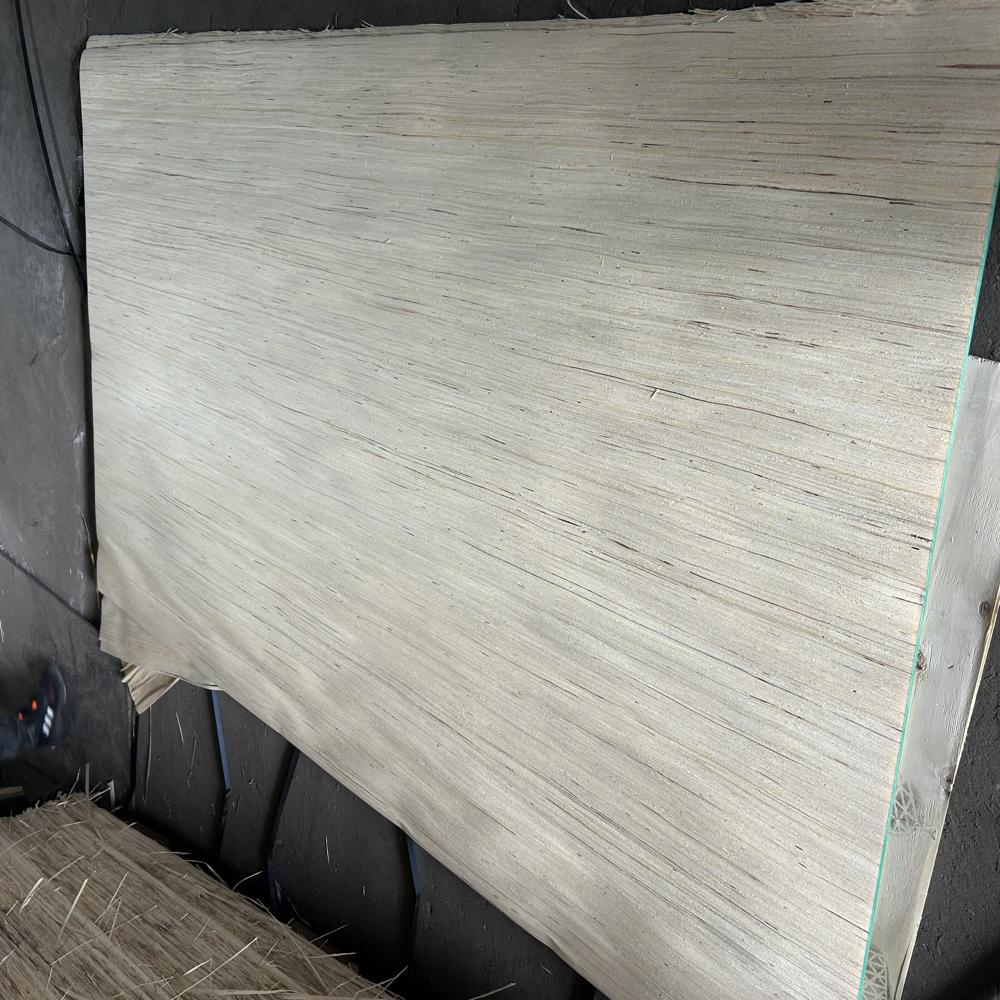 White Poplar Face Veneer - Design: Oriental