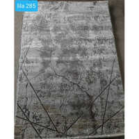 Living Room Carpet - Advantage: Easy To Clean