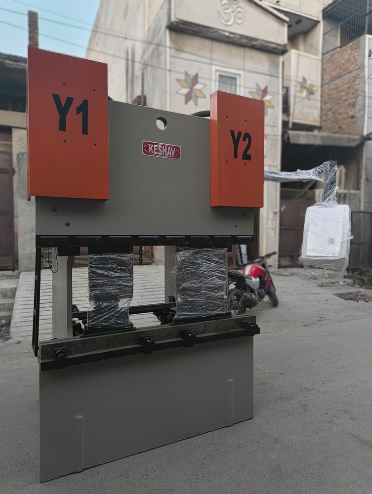 Cnc Press Brake - Prime Steel, 3000 X 100 Ton, Front Mounted Cylinder, Esa 630/cybelec 3 Axis Controller, 440v 3-phase, Sheet Metal Bending, Fabrication