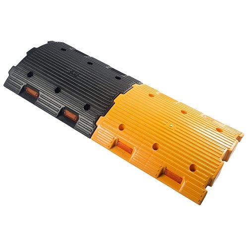 Plastic Speed Limiting Speed Bumps - Color: Black & Yellow
