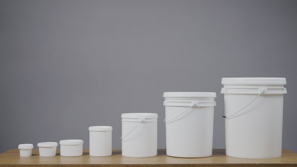 10ltr Plastic Container - Capacity: 10 Ltr