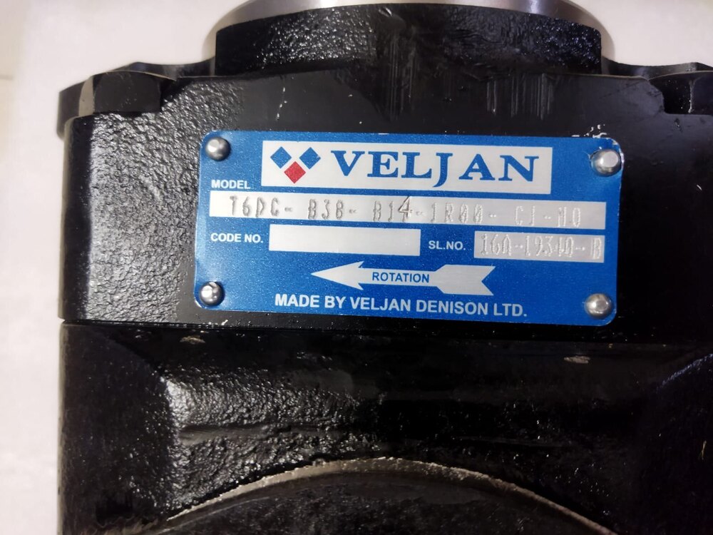 T6dc Vane Pump - Color: Black