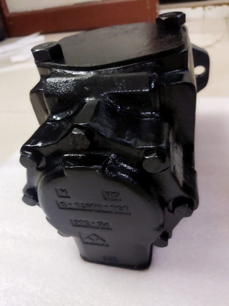 T6dc Vane Pump - Color: Black