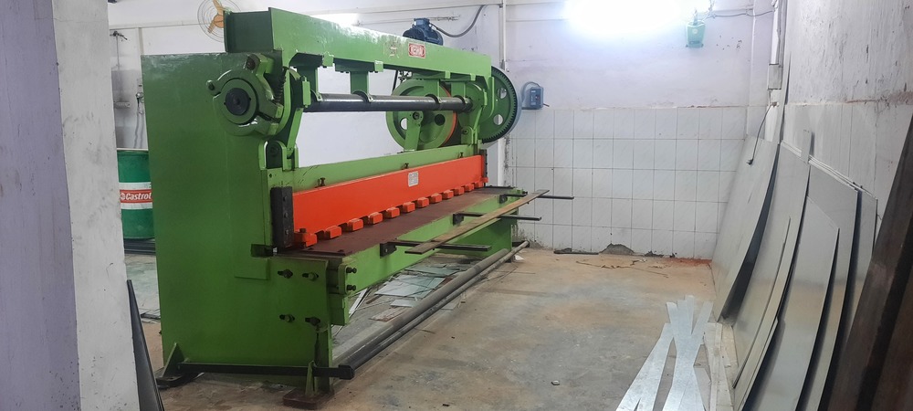 Mechanical Over Crank Shearing Machine