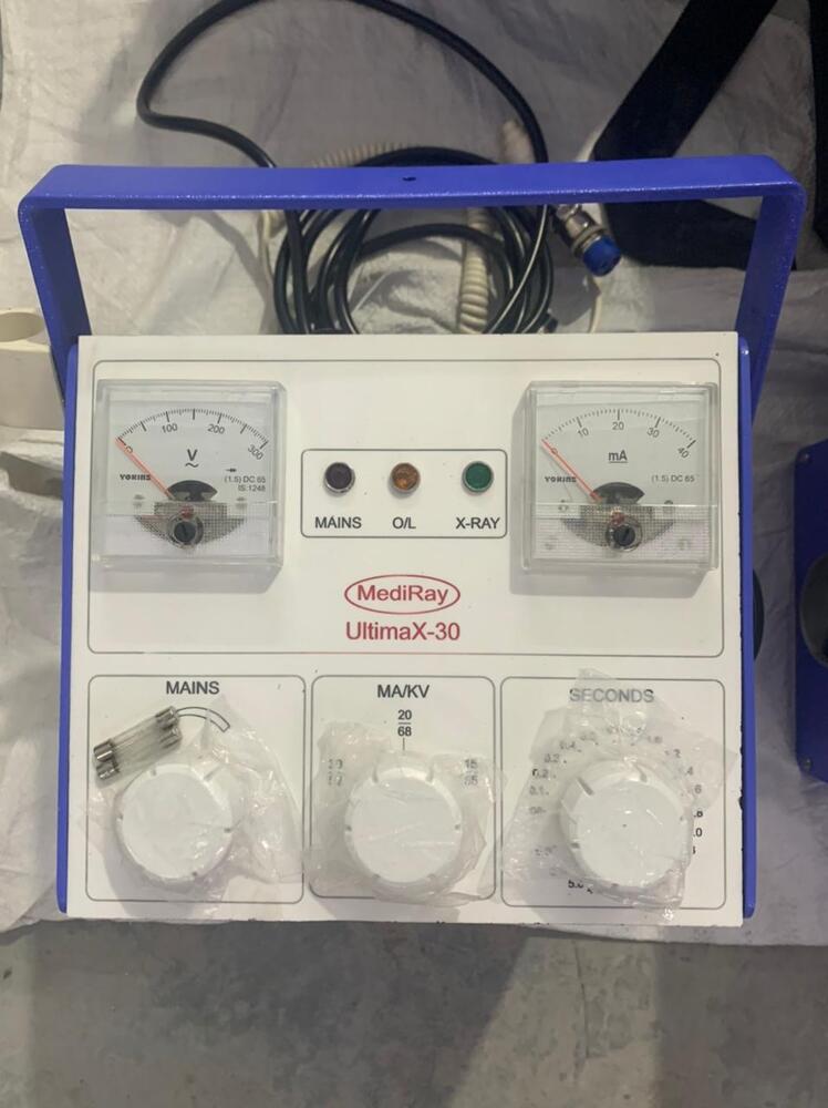 Mediray UltimaX 30/50Ma X- Ray मशीन