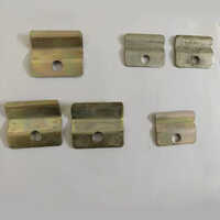 Metal Elevator Guide Clip - Color: Silver