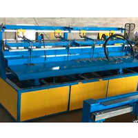 Galvanized Chain Link Fencing Machine - Capacity: 100-150 Kg/hr
