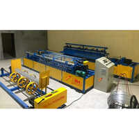 Chain Link Fence Making Machine - Ms/ss Material, 380 Volt, 200 Kg/hr Capacity | Automatic, Plc Control System, Polished Surface Treatment, 3-phase Operation