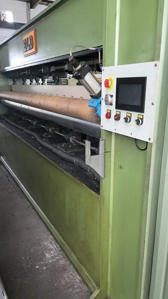 Needle Punching Machine