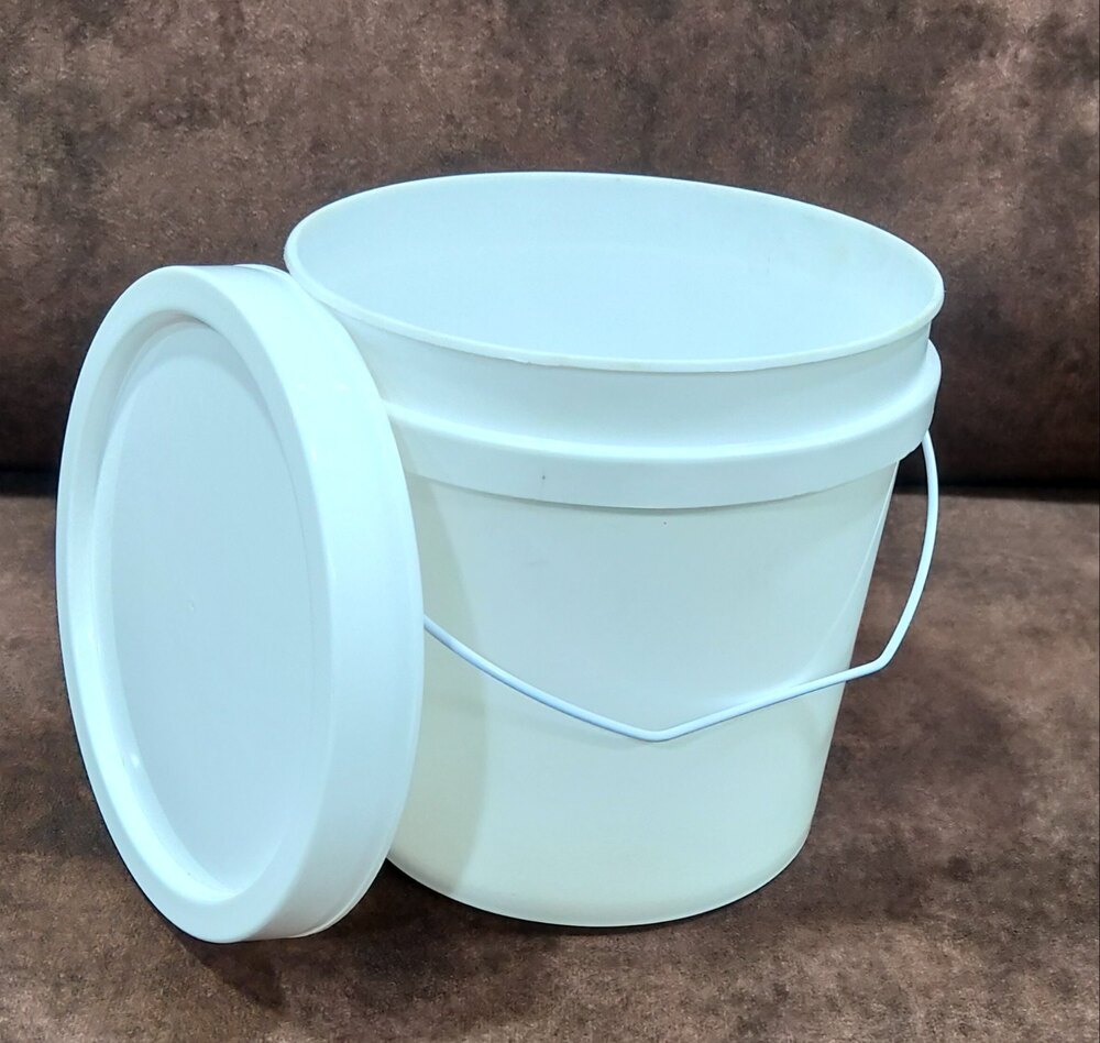 White 2l Paint Bucket
