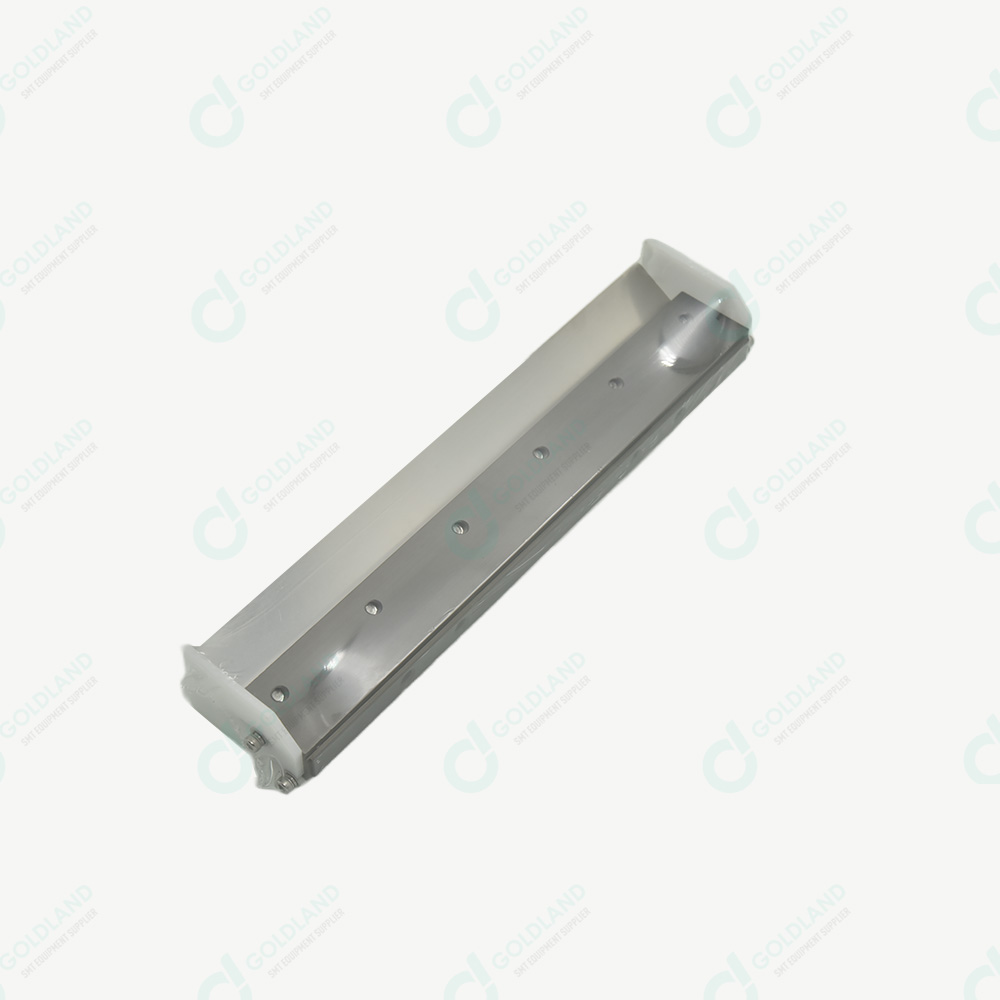 125N220 MPM Momentum 125 60Degree Squeegee 220mm