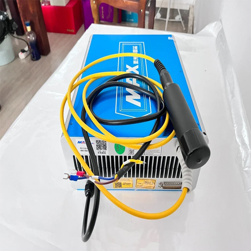 Max Laser Source