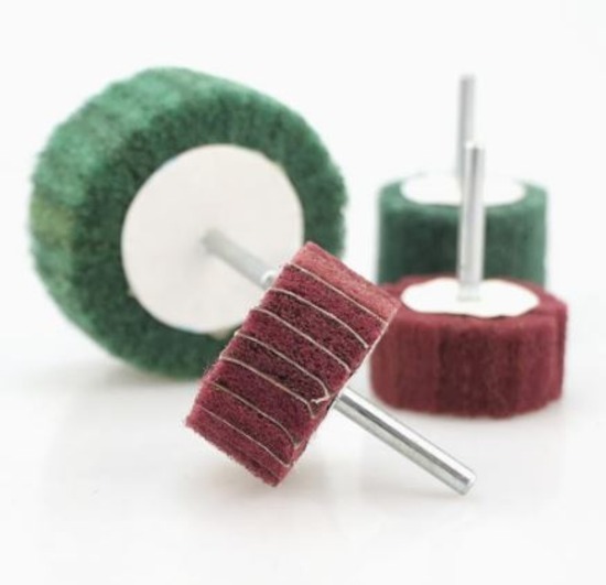 Abrasive Non-woven Spindle Mop - Color: Red