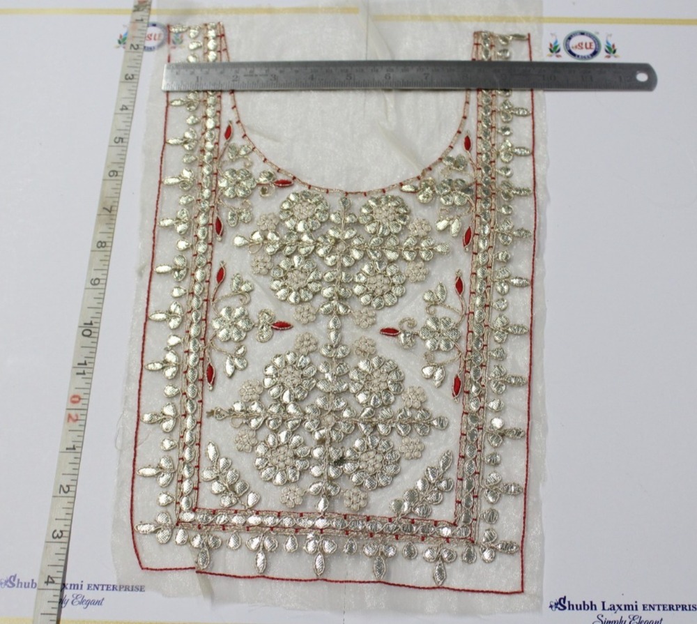 Gota Neck Patch - Color: Red Green And Maroon