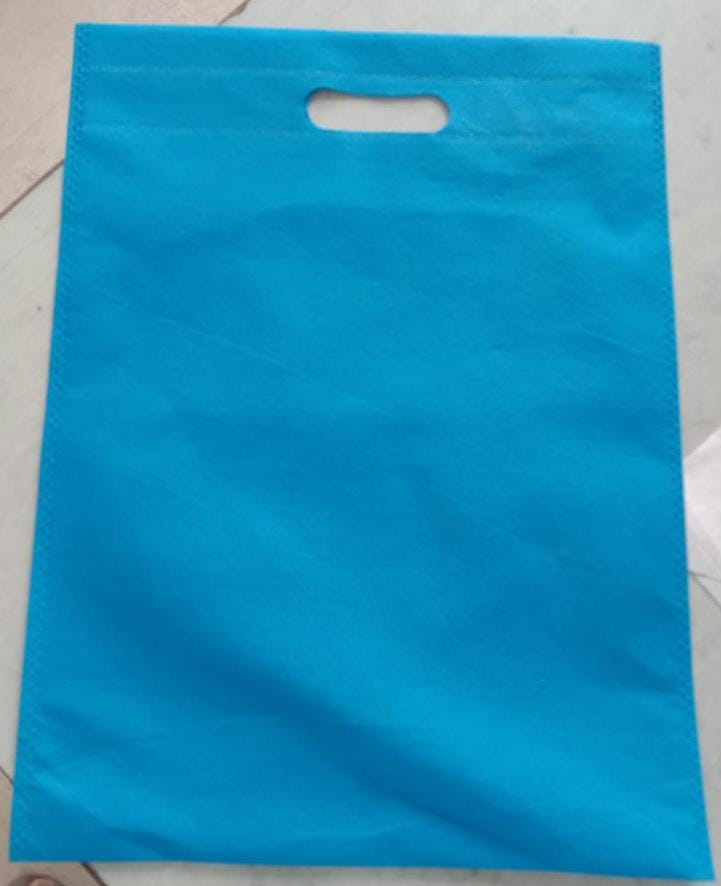 Non woven d cut bags
