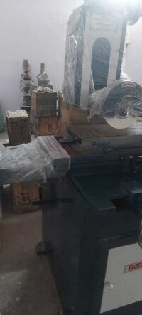 Automatic Surface Grinding Machine