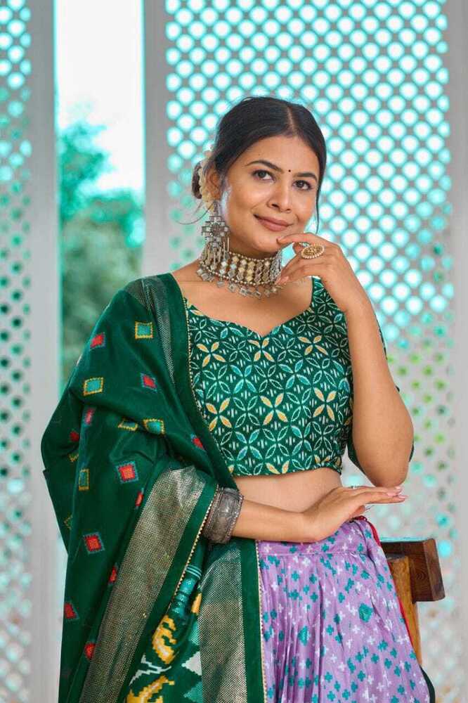 Chaniya Choli - Bust Size: 44 Inch (In)