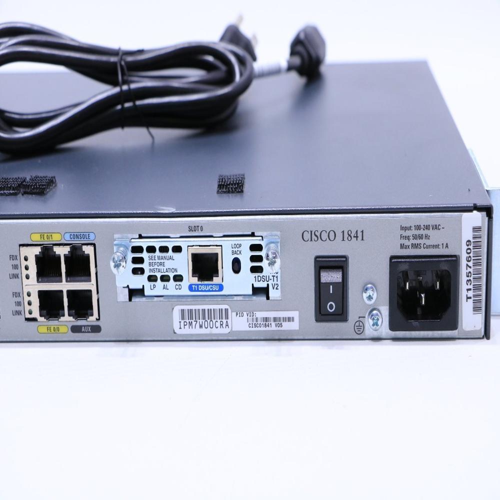 Cisco Router 1841 - Features: High Quality