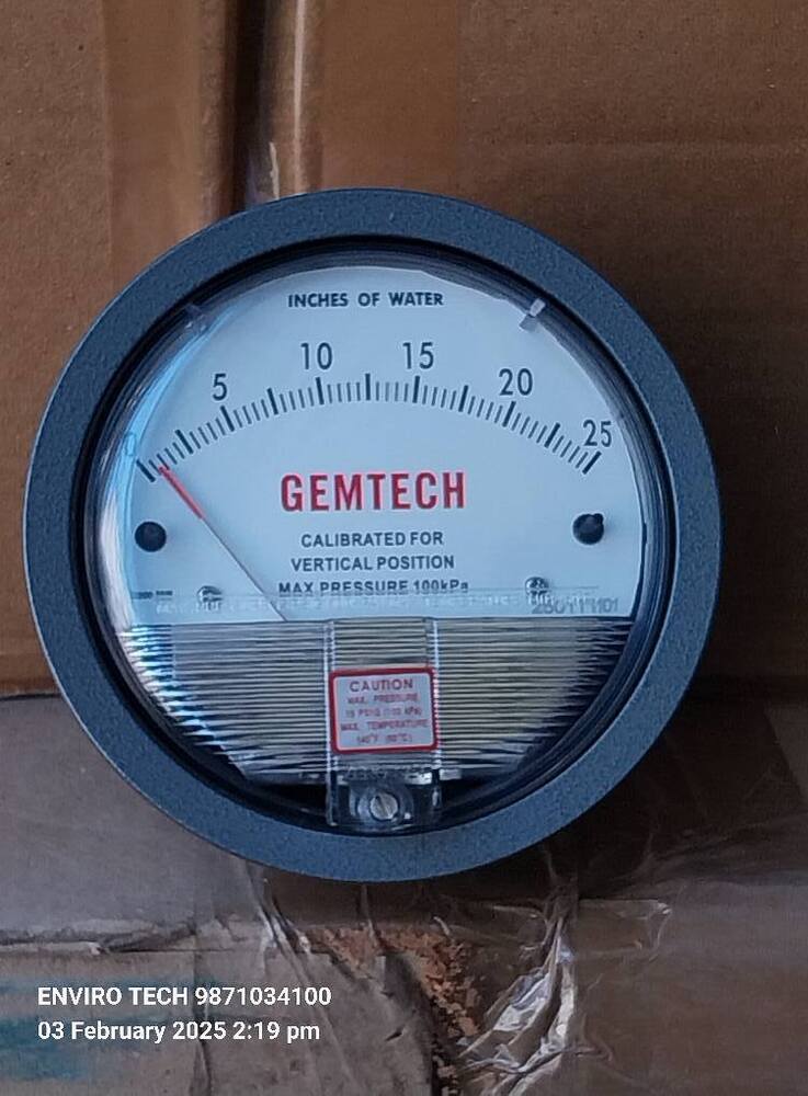 Model G2025 Gemtech Differential Pressure Gauge Range 0-25 Inch Wc - Color: White/black