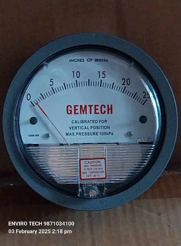 Model G2025 Gemtech Differential Pressure Gauge Range 0-25 Inch Wc - Color: White/black