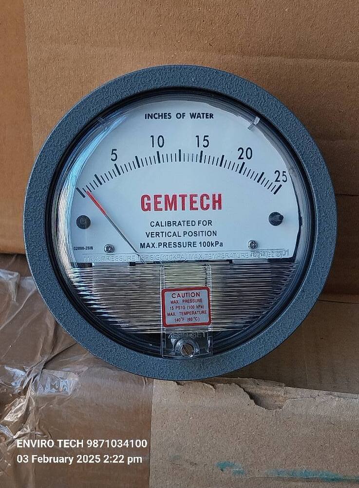 Model G2025 Gemtech Differential Pressure Gauge Range 0-25 Inch Wc - Color: White/black