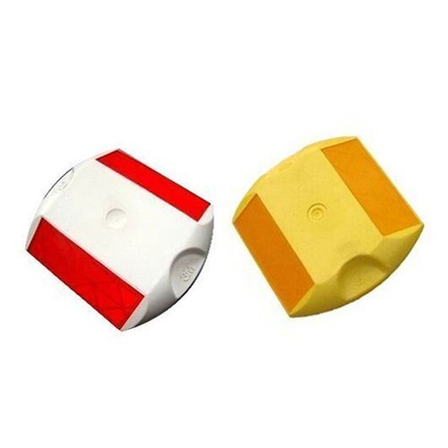 V50 Vertex Road Studs - Plastic 100 X 100 X 20mm | Bright Red, Manual Installation, High Visibility For All Roads, Weighs 75 Grams