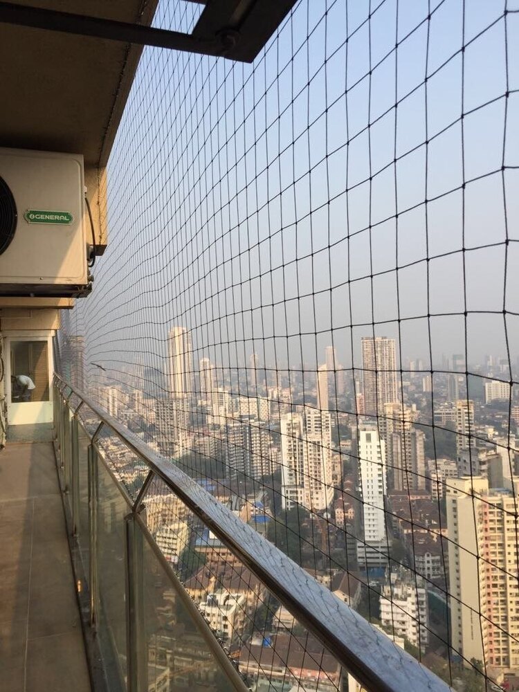 Bird Pest Control Service - Simple Bird Net, 33mm Length, White Color, 13kg Weight, Humane Deterrent Solutions For Property Protection And Health Safety