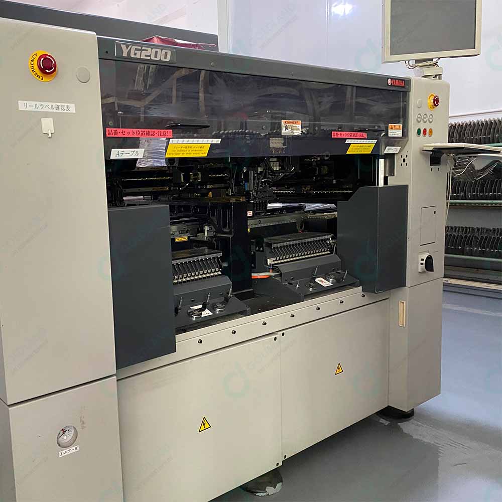 YAMAHA YG200 High Speed Chip Mounter  Precision Surface Mount Technology for Efficient PCB Assembly