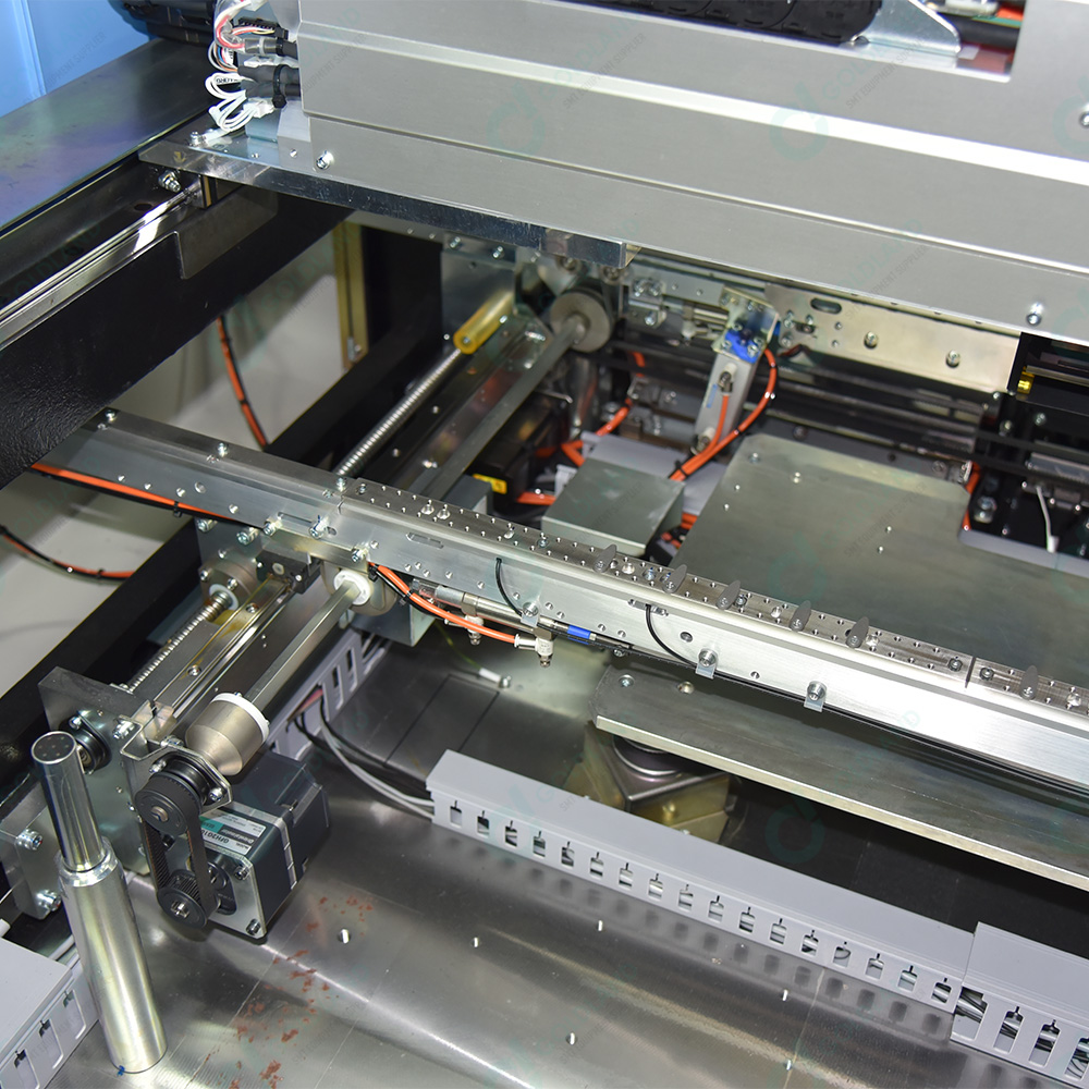 YAMAHA YS12 Surface Mount Pick and Place Machine  Precision High Speed Component Placement for SMT Production