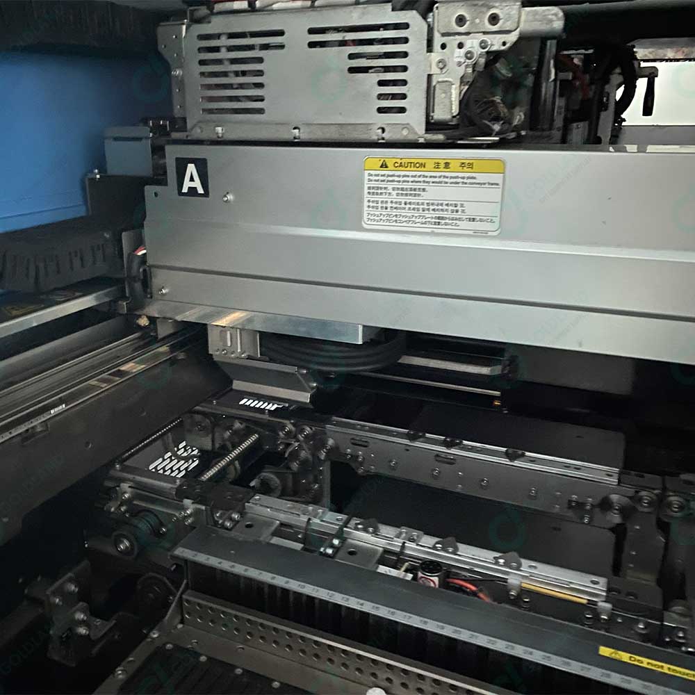 Yamaha YS24 High Speed Pick and Place Machine  Precision Placement for High Volume SMT Production