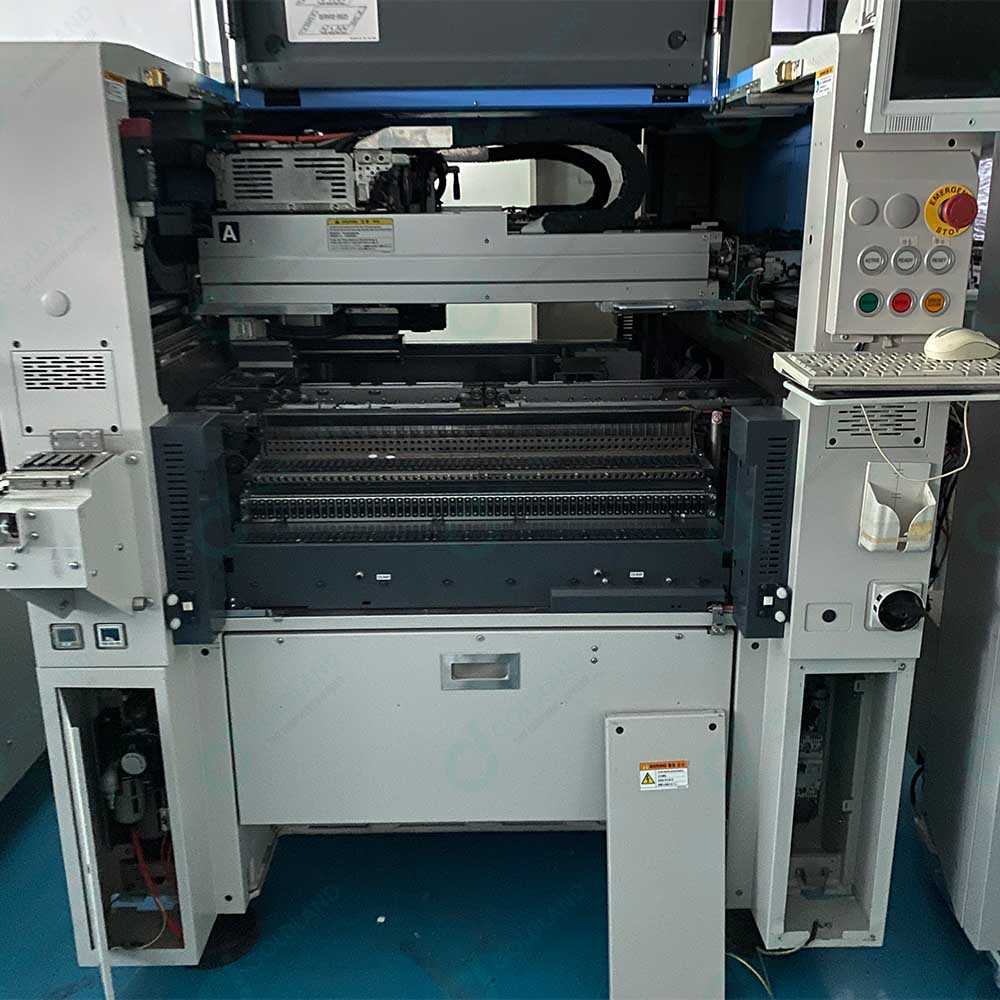 Yamaha YS24 High Speed Pick and Place Machine  Precision Placement for High Volume SMT Production