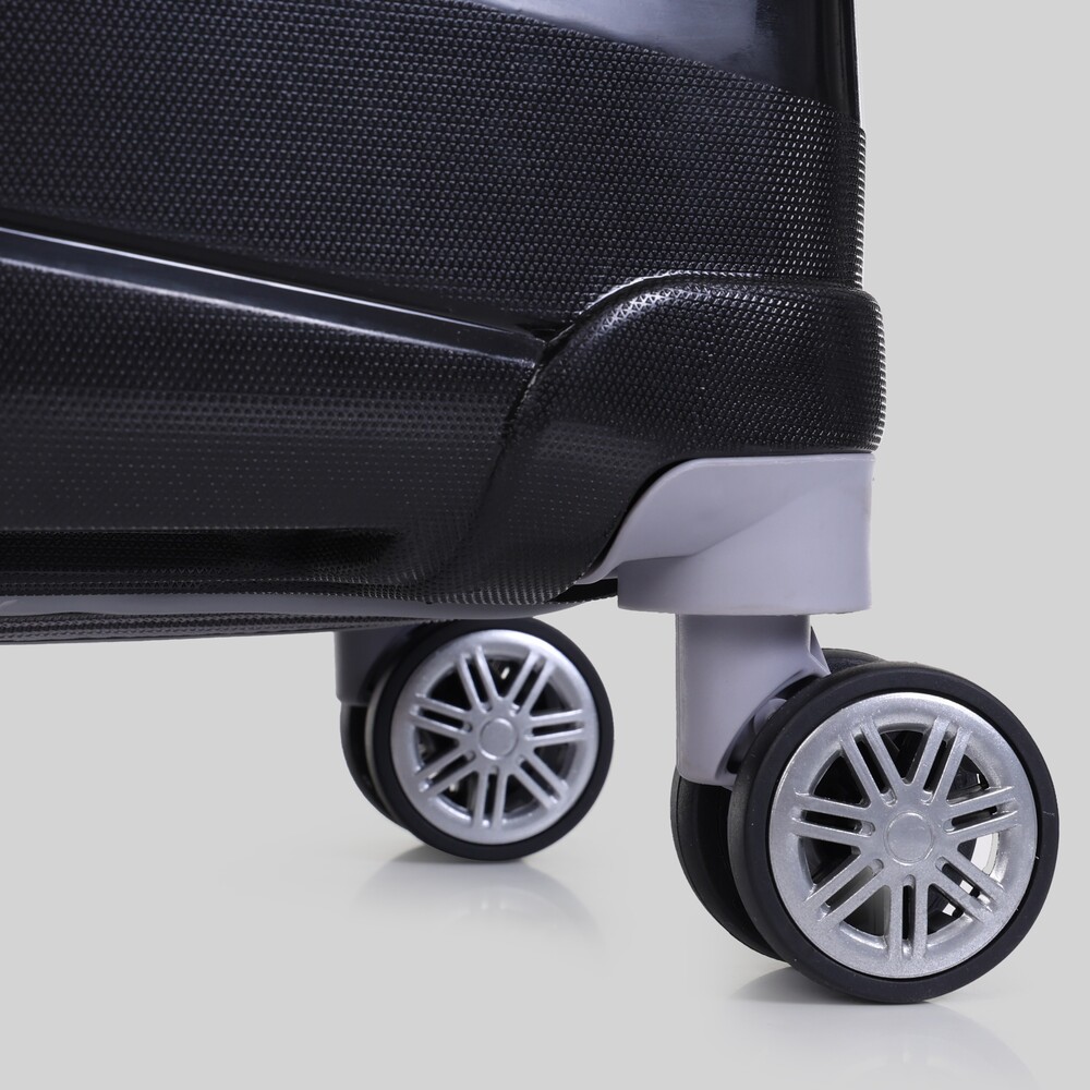 Black cabin travel trolley bag