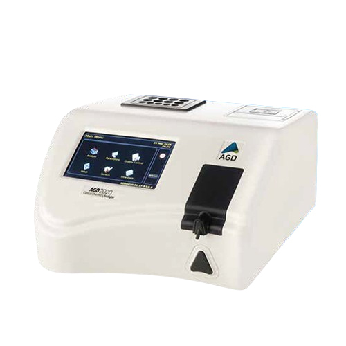 Semi Automatic Clinical Chemistry Analyzer - Accuracy: 100 %