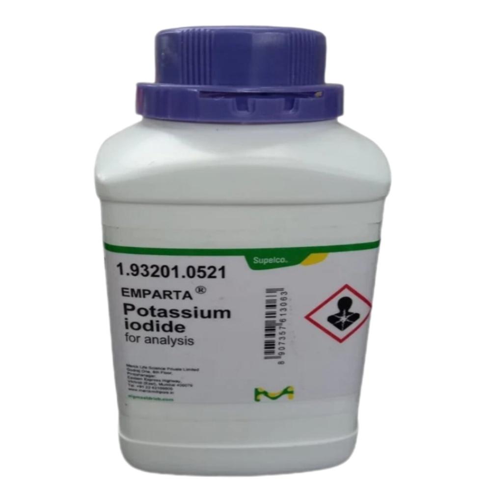 Potassium Iodide For Analysis Emparta - Density: 3.13 Gram Per Cubic Centimeter(g/cm3)