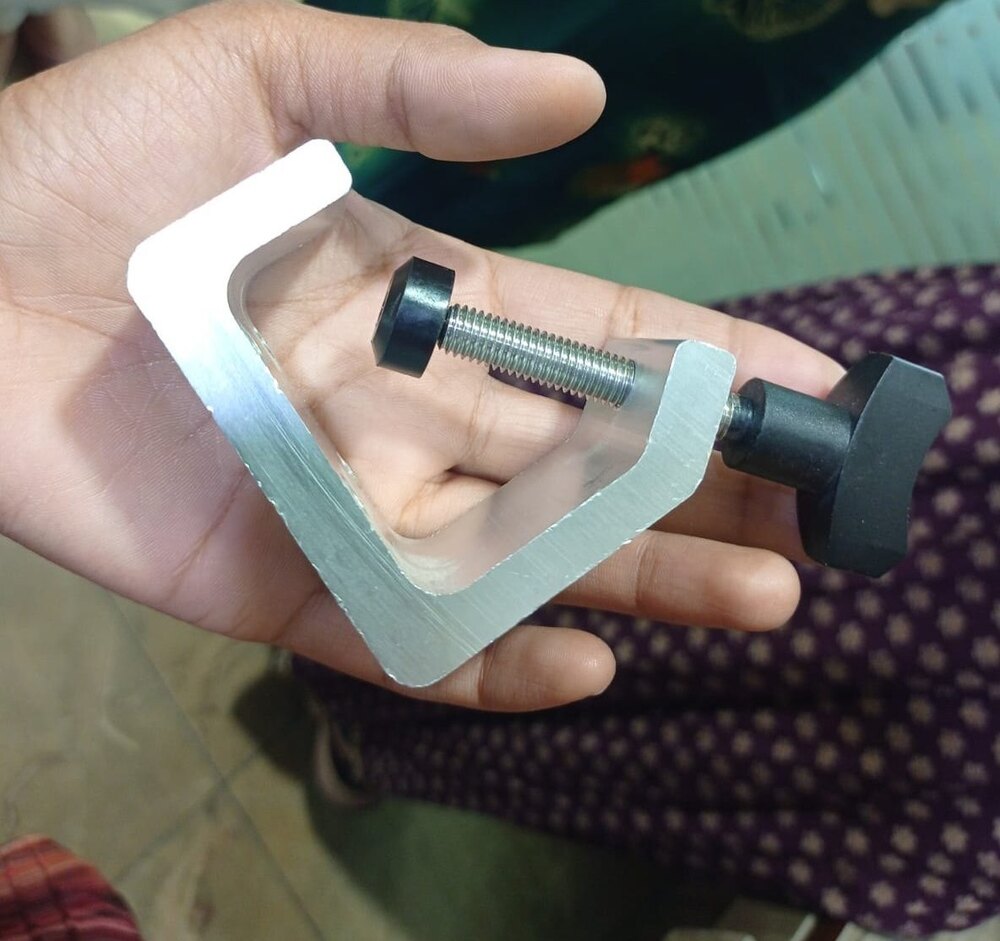 YONKER SYRING PUMP CLAMB - Precision Turned Components for Needle Clamps | Compatible with M-700, M-800, W-500, 747, Single Needle, Overlock, Flatlock Machines