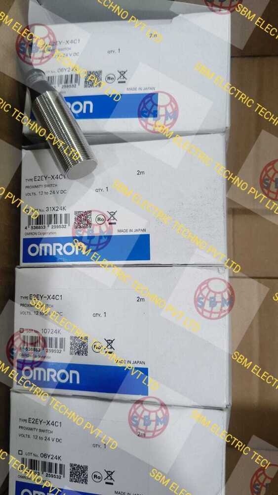 OMRON PROXIMITY SENSOR 12-24VDC, E2EY-X4C1 2M