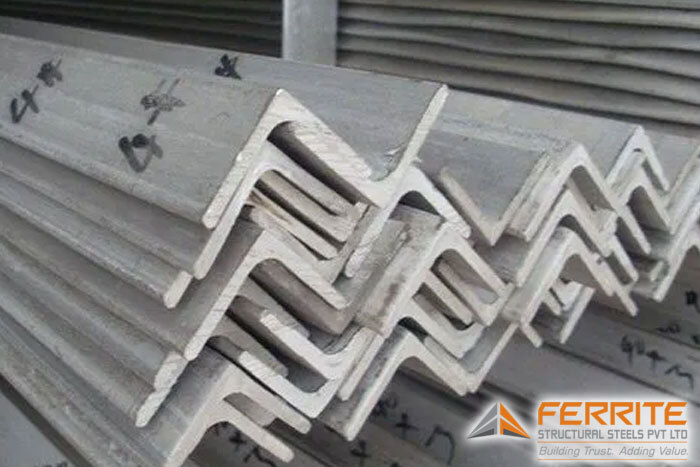 304 Stainless Steel Angle - 20 X 20 X 3 Mm To 200 X 200 X 12 Mm, Lengths Of 6 M Or Customized | Corrosion Resistant, Machinable, Weldable