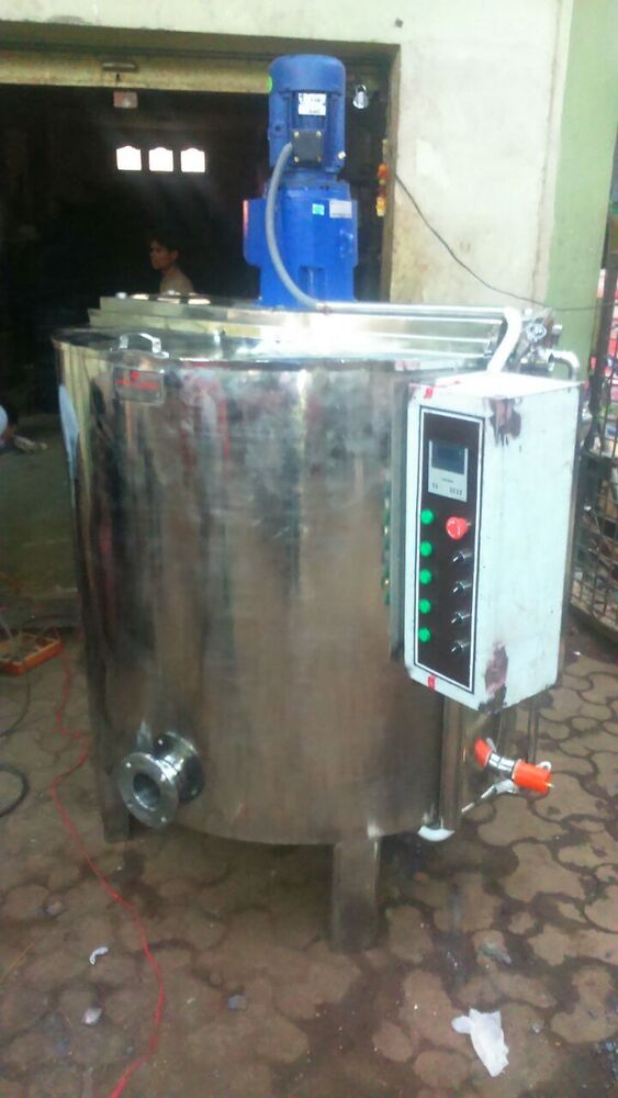 Chocolate Holding Tank
