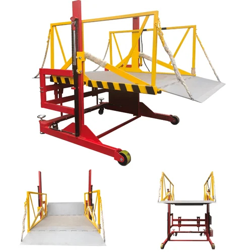 Mobile Loading Platform - Attributes: Durable