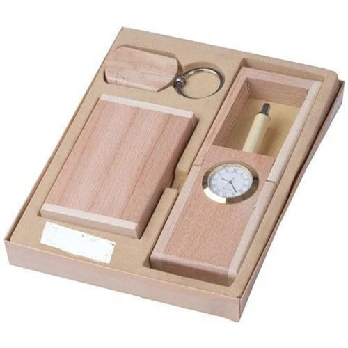 Promotional Wooden Pen Stand - Feature: Smooth