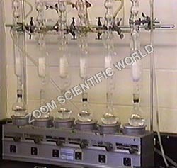 Soxhlet Apparatus - Borosilicate Glass, 500ml Capacity | Ideal for Continuous Extraction and Solvent Recycling
