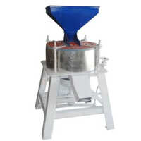 Metal Flour Mill Machine - Capacity: 100 Kg/hr