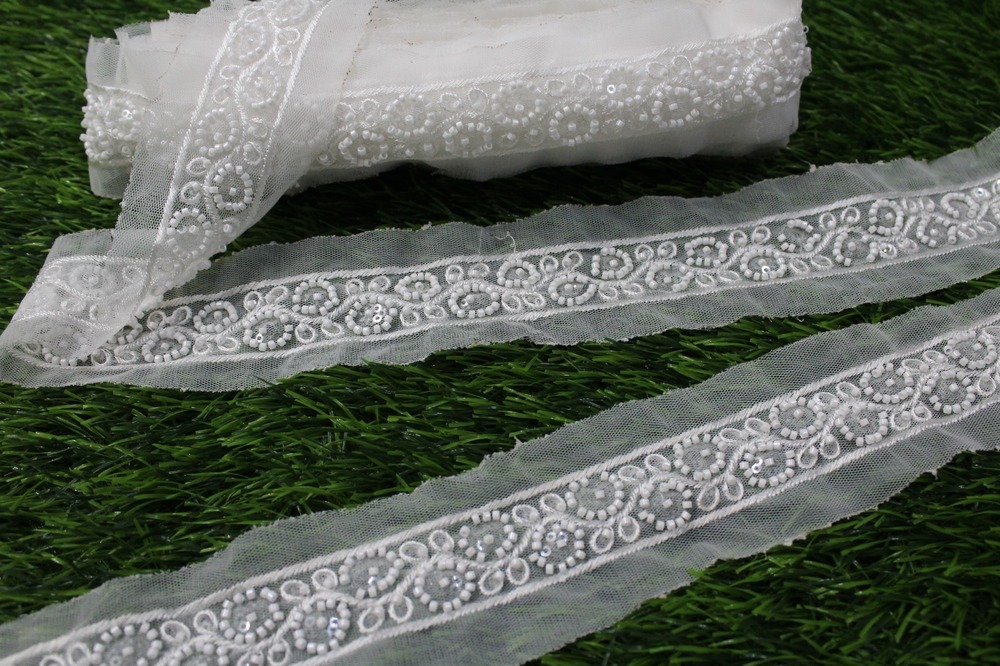 Fancy White & Cutdana Lace - Color: Wiht