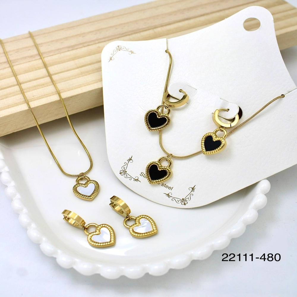 ANTI TARNISH CHAIN PENDANT