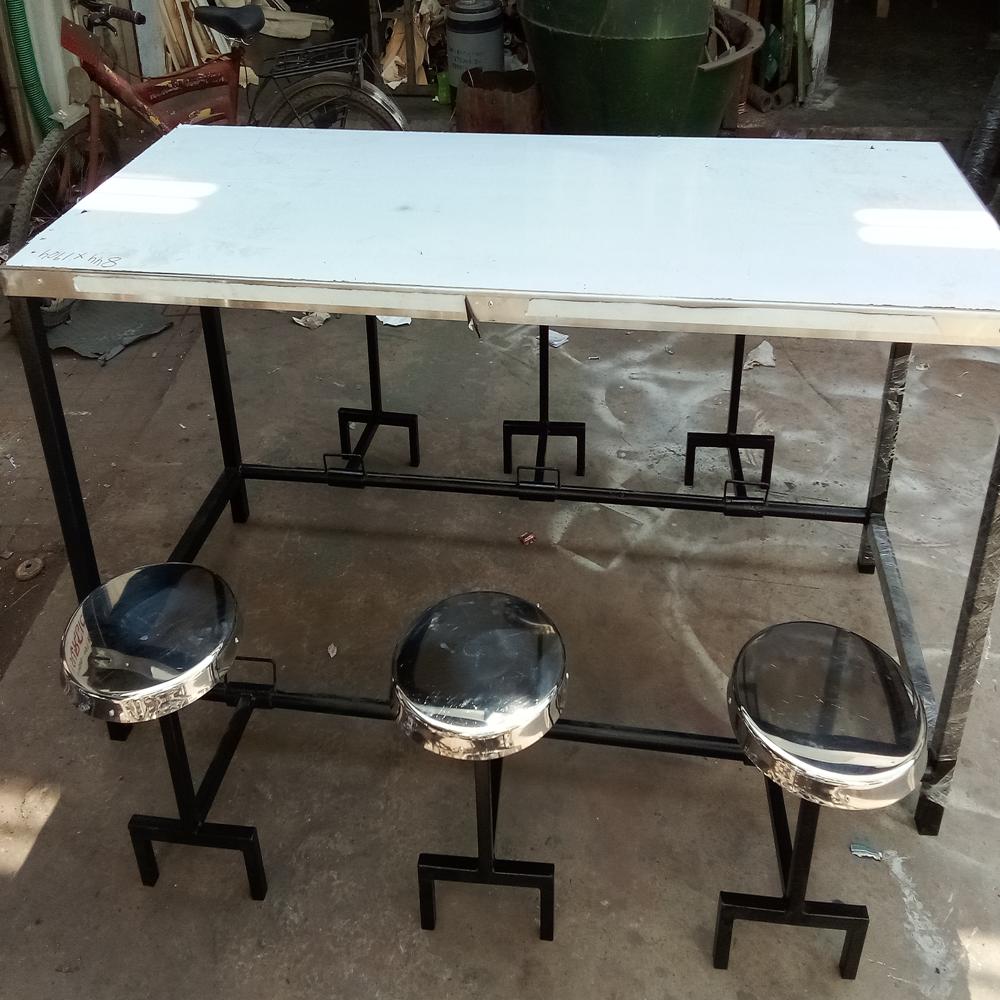 Stainless Steel Canteen Dining Table - Brand Name: Rara Pharmatech And Surgicals
