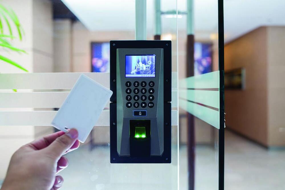 Keypad Access Control - Color: Black